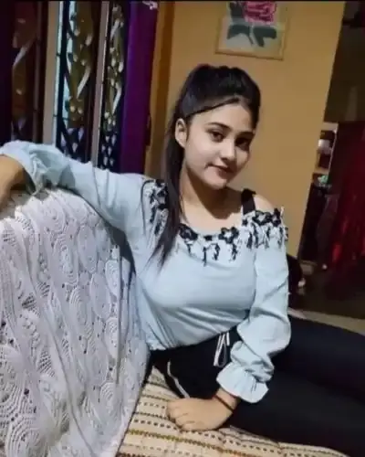Call Girls Service in Lakdikapool